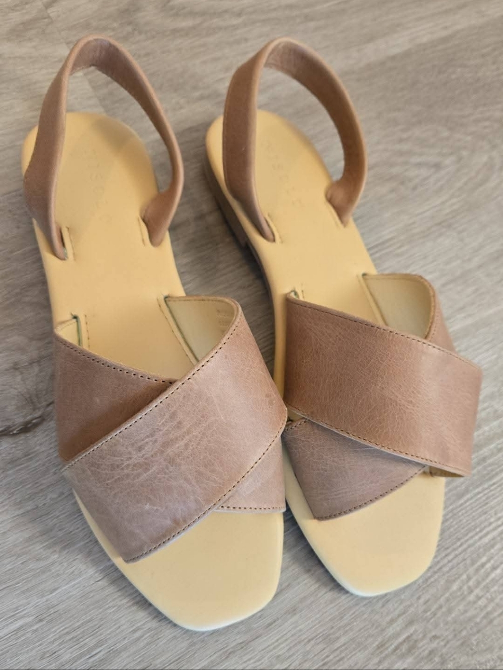 Women’s Tan Cross-Strap Slingback Sandals